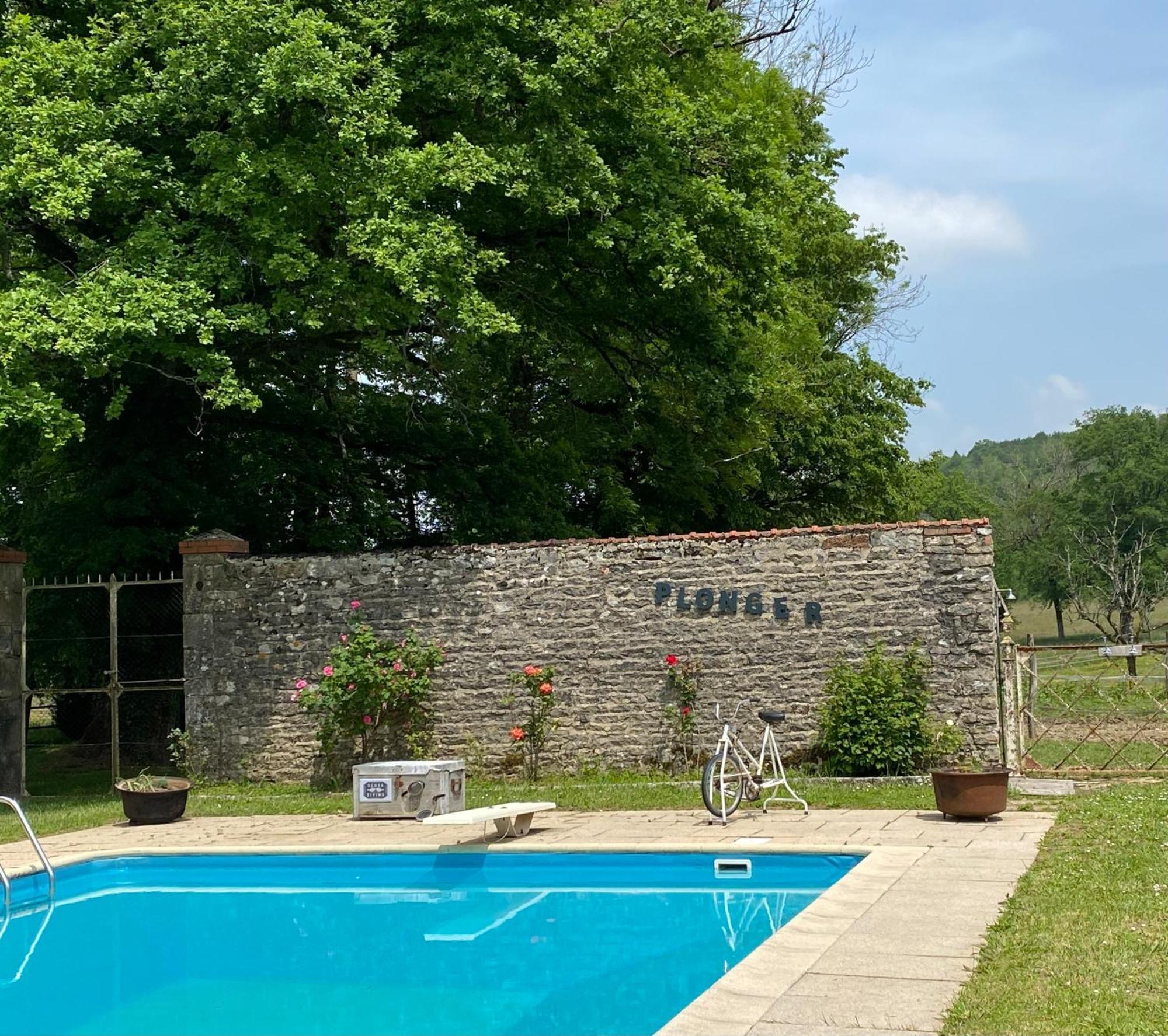 Bed and Breakfast La Roulotte Deluxe De Malpas Quingey Zewnętrze zdjęcie