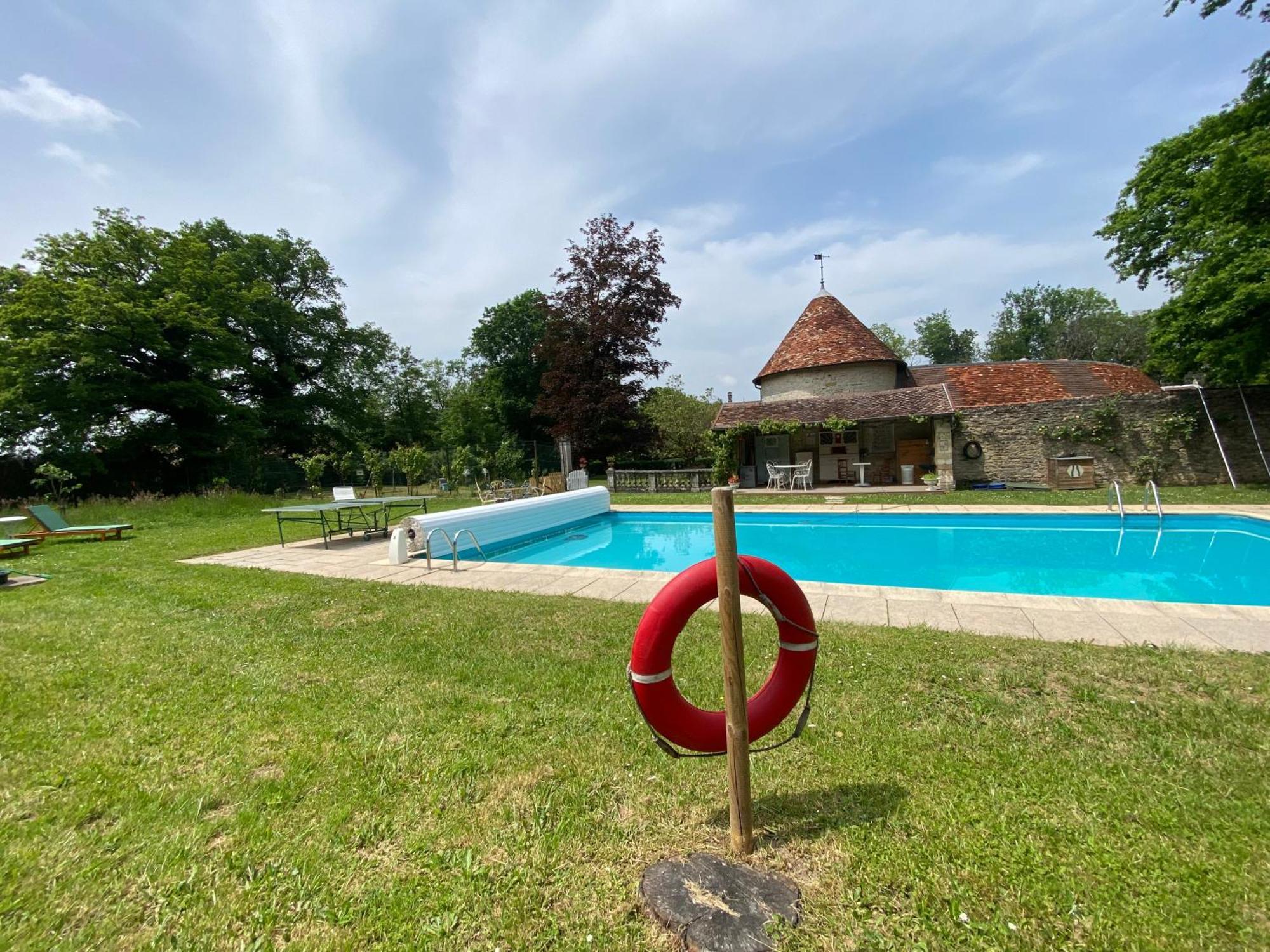 Bed and Breakfast La Roulotte Deluxe De Malpas Quingey Zewnętrze zdjęcie