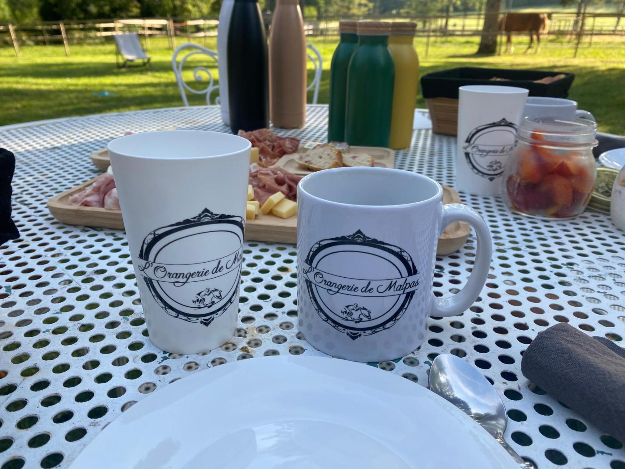 Bed and Breakfast La Roulotte Deluxe De Malpas Quingey Zewnętrze zdjęcie