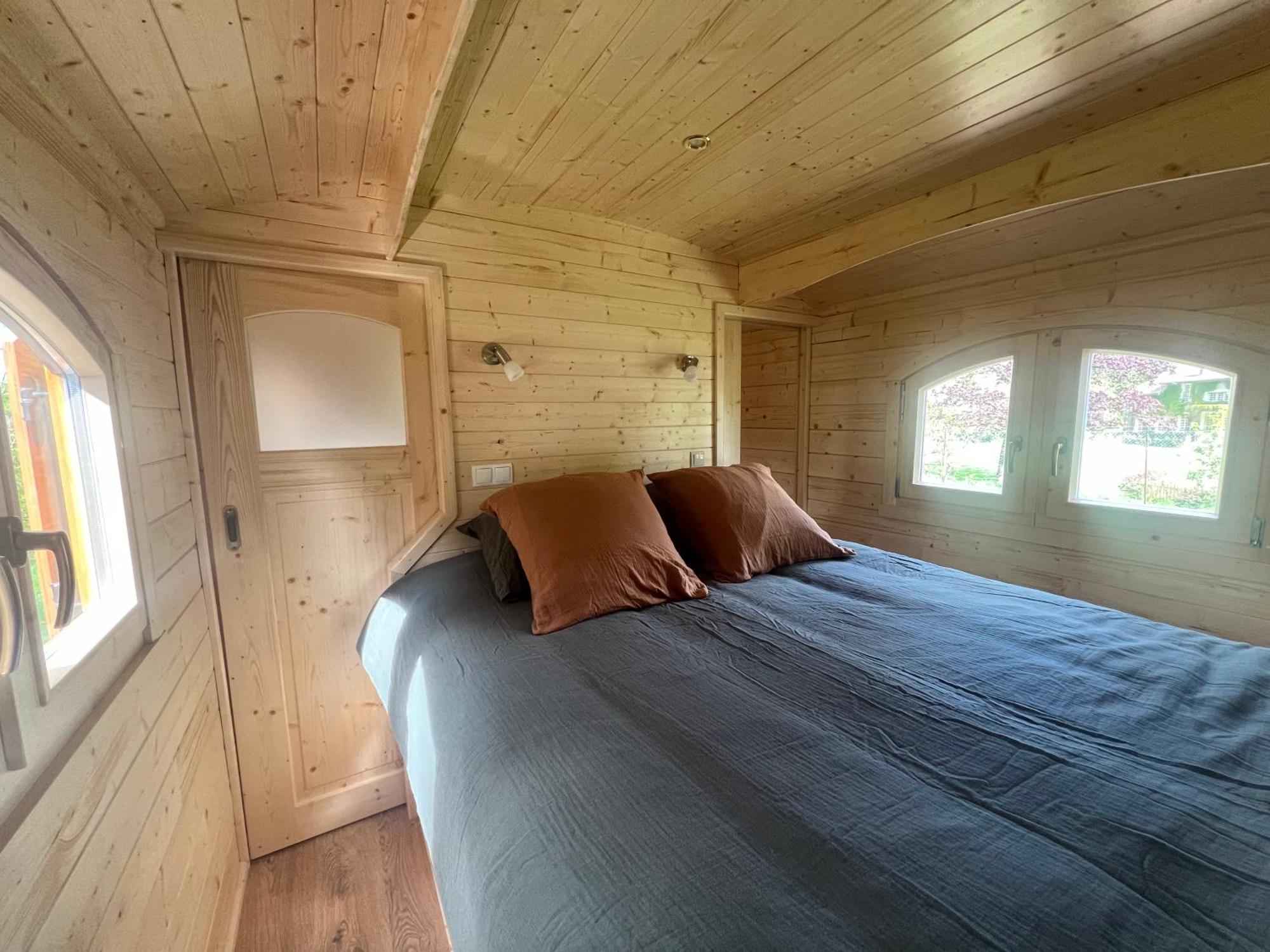 Bed and Breakfast La Roulotte Deluxe De Malpas Quingey Zewnętrze zdjęcie